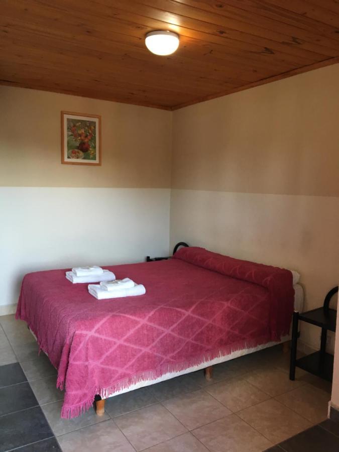Los Dos Pinos El Calafate Exterior photo